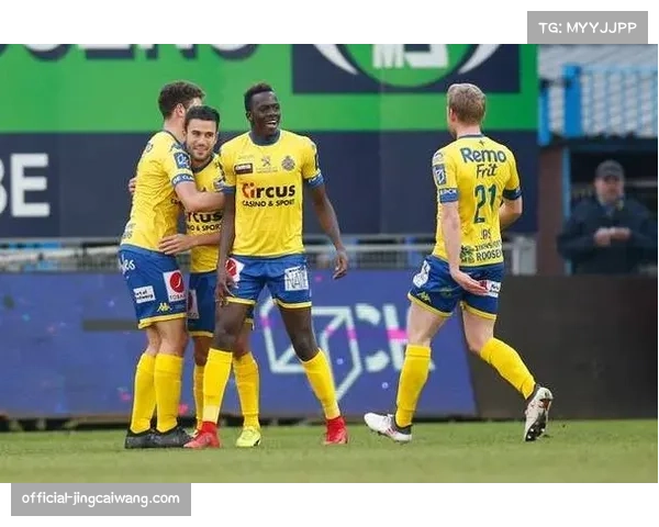 斯特拉斯堡3-0大胜欧塞尔 锋线三叉戟配合日趋成熟 斯特拉斯堡3-0大胜欧塞尔 锋线三叉戟配合日趋成熟